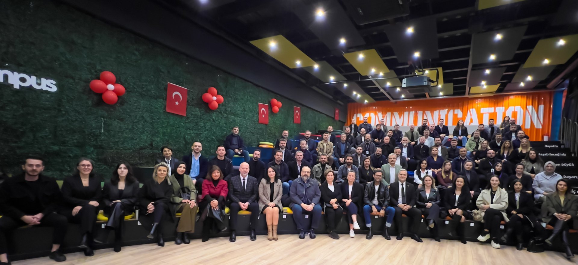 Nedim Zeper ile Sanat ve Girişimcilik Söyleşisi