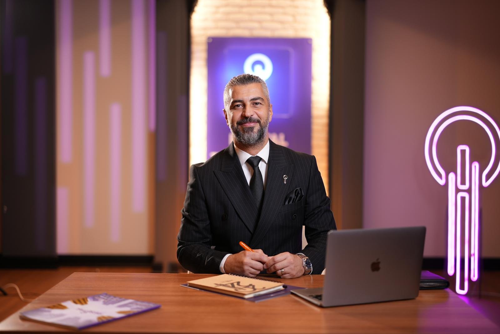 Geçici Bir İşten Saygın Bir Mesleğe