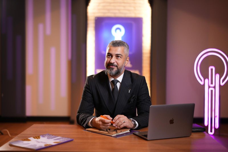 Geçici Bir İşten Saygın Bir Mesleğe